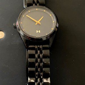 MVMT Women's Reina Watch Black with Gold details